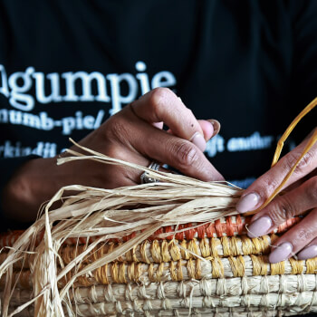 Ngumpie Weaving, textiles teacher